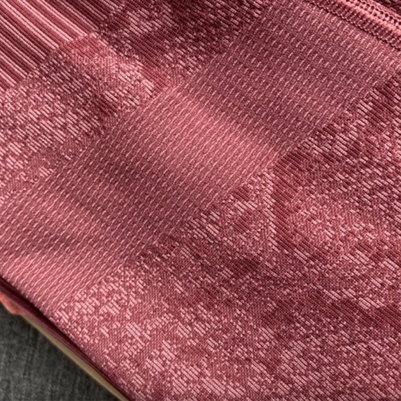 Varley Women's Quincy Tights - Windsor Wine Snake - XS - Picture 7 of 7